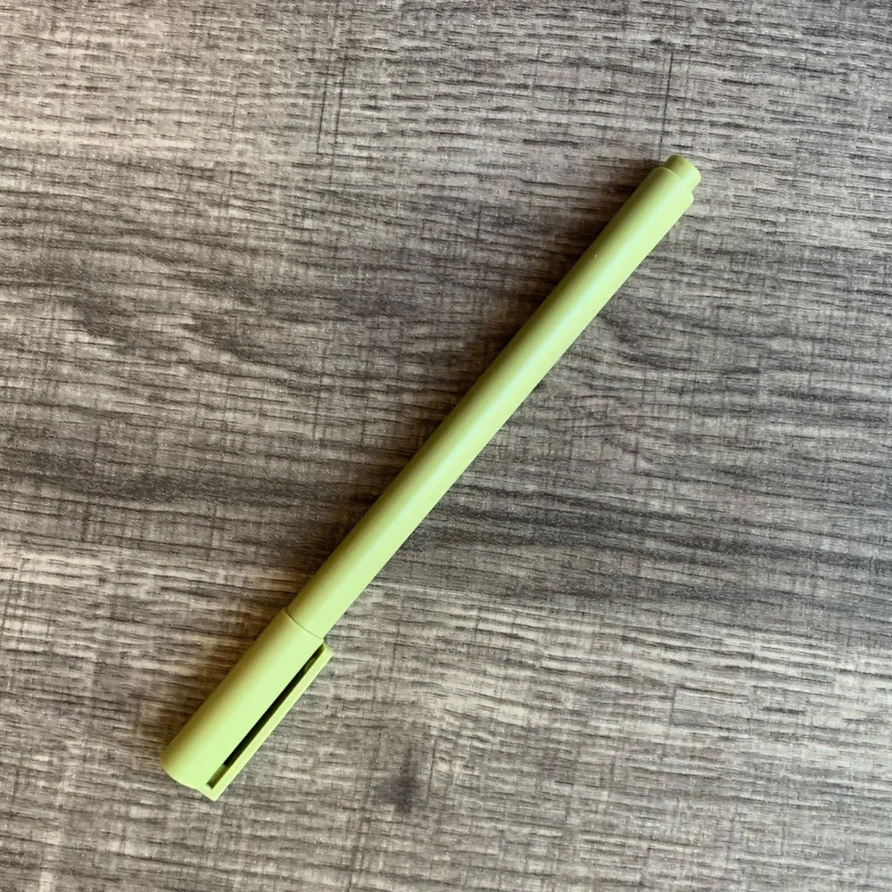 🍒🍒 (Bundle Only) Slim Green Infinity Pencil with Replacement Nibs